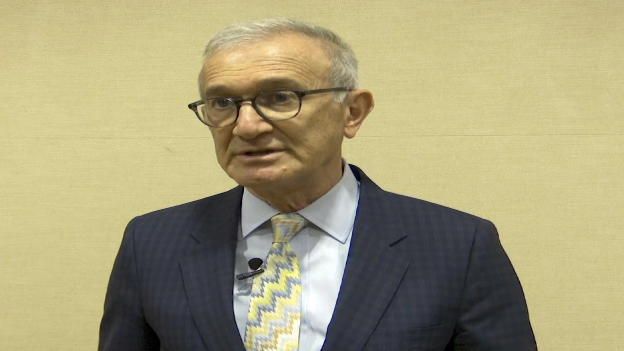 Jinekoloji kongresinde ‘müstehcen mesaj tepkisi: Hasta ile ilgili sırlar asla paylaşılmaz