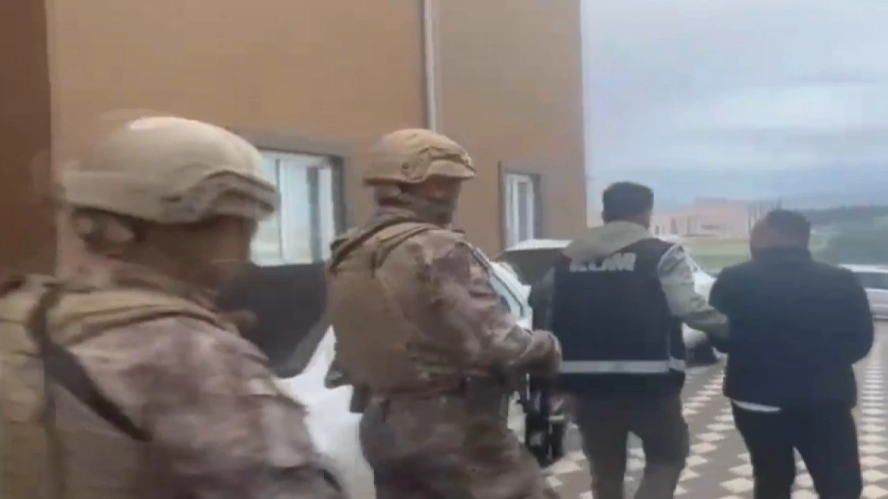Kahramanmaraş merkezli 3 ilde tefecilik operasyonu: 5 tutuklama