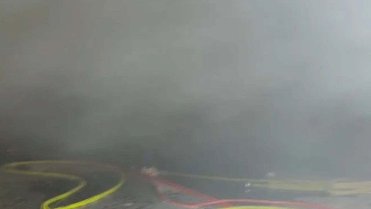 Kahramanmaraşta fabrika deposunda yangın