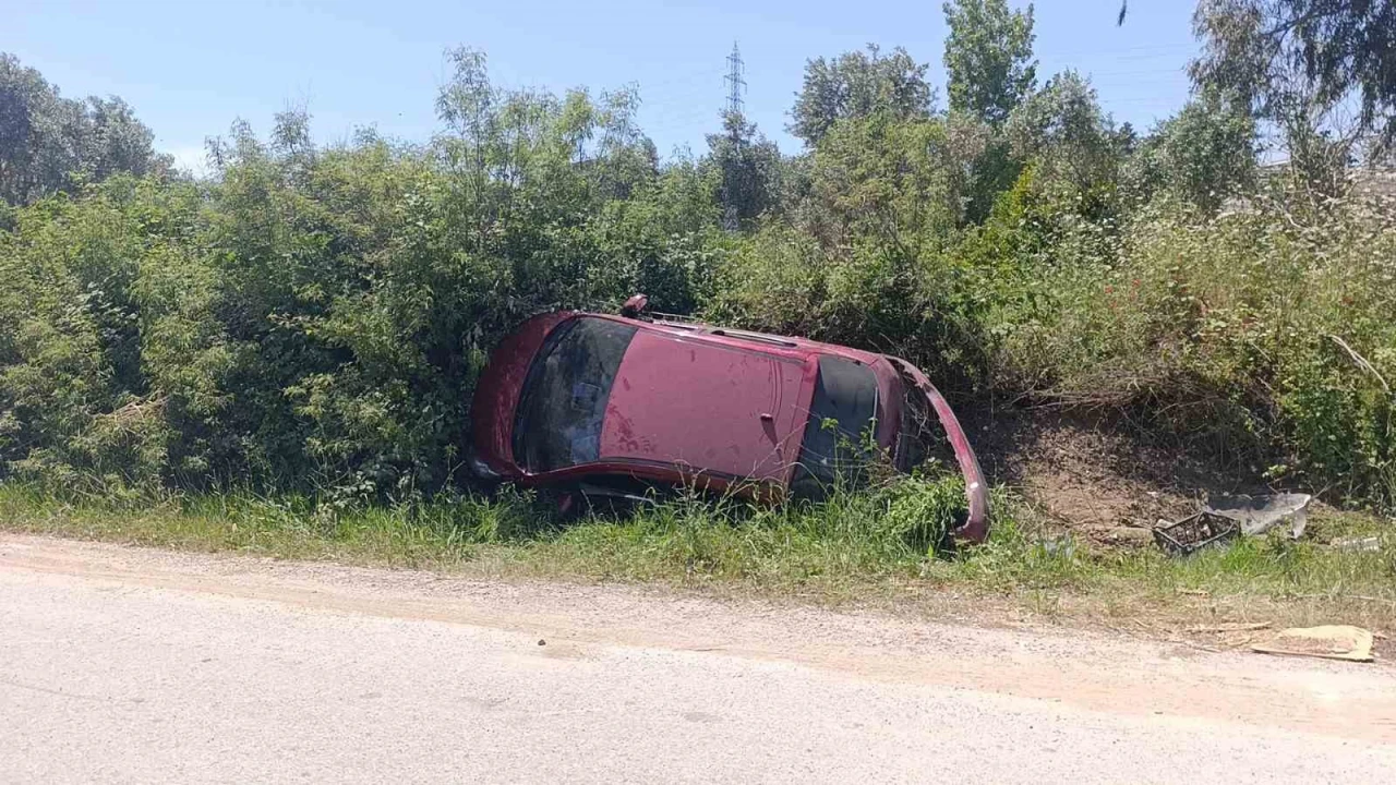 Kazanın ardından otomobilini bırakıp giden sürücüye plakadan ulaşıldı