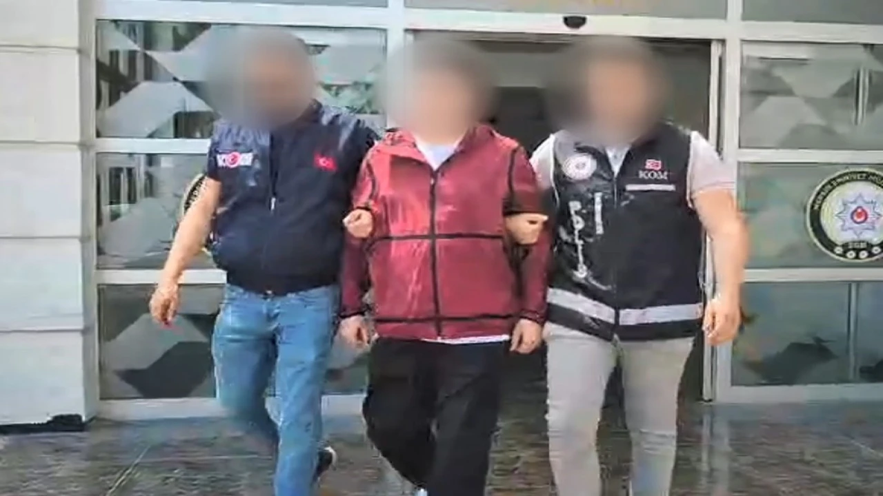 Mersinde 70 milyon TL kazanç sağlayan 2 tefeci tutuklandı