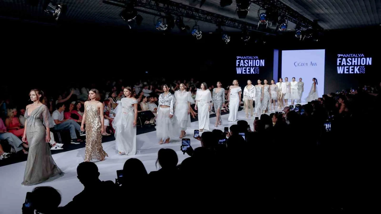 Moda ve tarih Antalya Fashion Weekte buluşacak