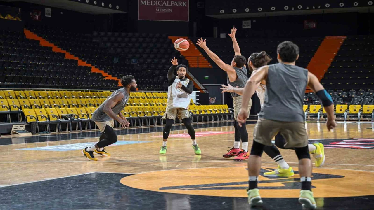 MSK, play-off inadını sürdürüyor