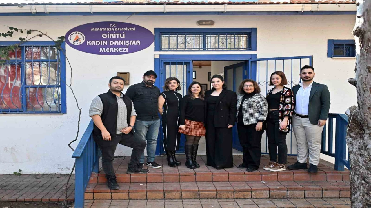 Muratpaşada sınava girecek öğrenci velilerine destek