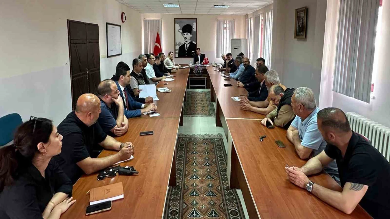 Mutta kayısı sezonu değerlendirme toplantısı