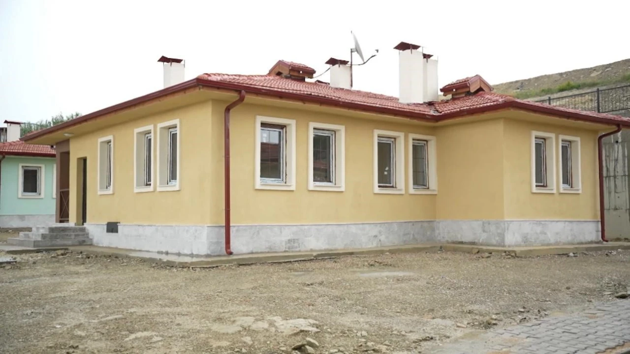 Osmaniyede 36 köy konutunun daha anahtar teslimi gerçekleşti