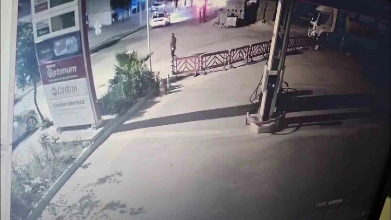 Sokakta karşılaştığı eski kocasını tabancayla vurdu... O anlar kamerada