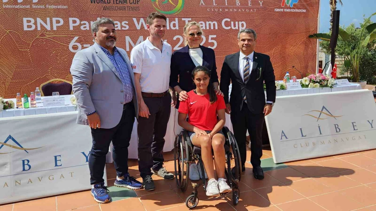 Tekerlekli Sandalye Tenisi BNP Paribas Dünya Takım Kupasının basın toplantısı yapıldı