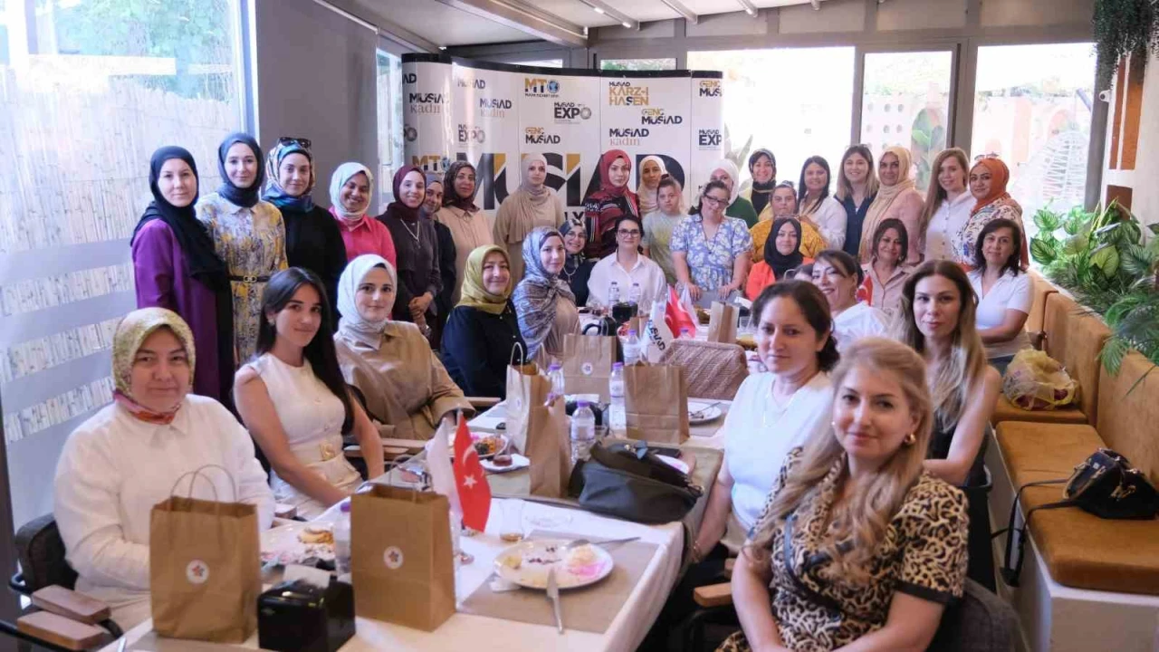 Topluma değer katan kadınlar: MÜSİAD Antalyadan çok yönlü etkinlik