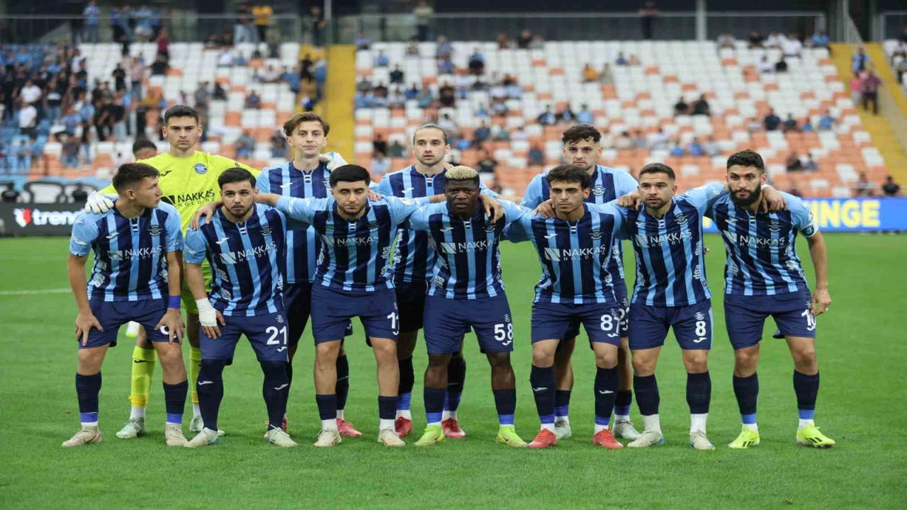 Trendyol Süper Lig: Adana Demirspor: 0 - Atakaş Hatayspor: 1 (Maç devam ediyor)