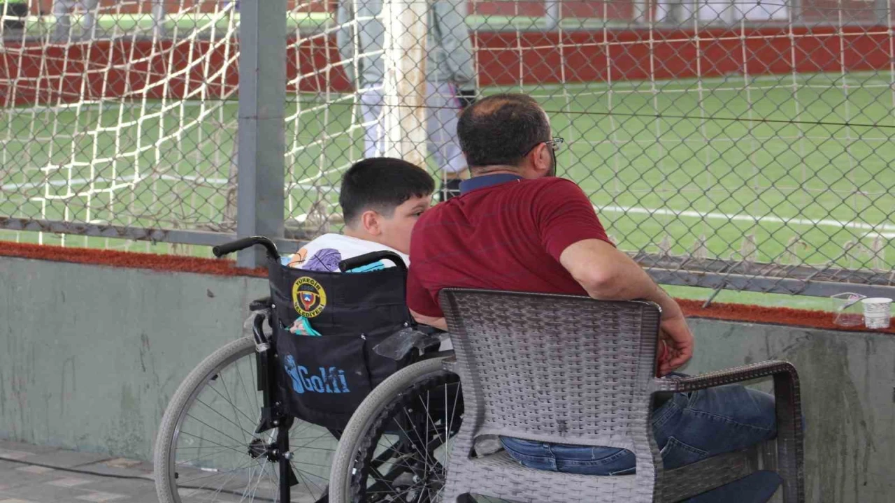 Türkiyenin En Sosyal OSBsinde futbol heyecanı dorukta