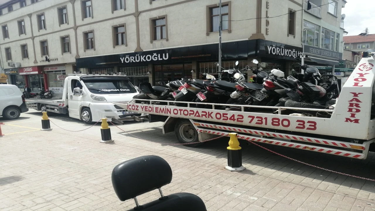 Yalvaçta tescil plakası bulunmayan 55 motosiklet trafikten men edildi