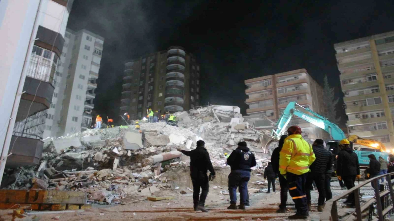 Adanada 42 kişinin öldüğü Ekim Apartmanı davasında karar verildi