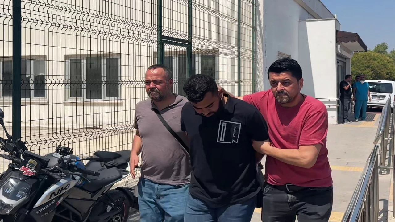 Adanada 5 kişilik aile uyurken evlerini yakan şüpheli tutuklandı