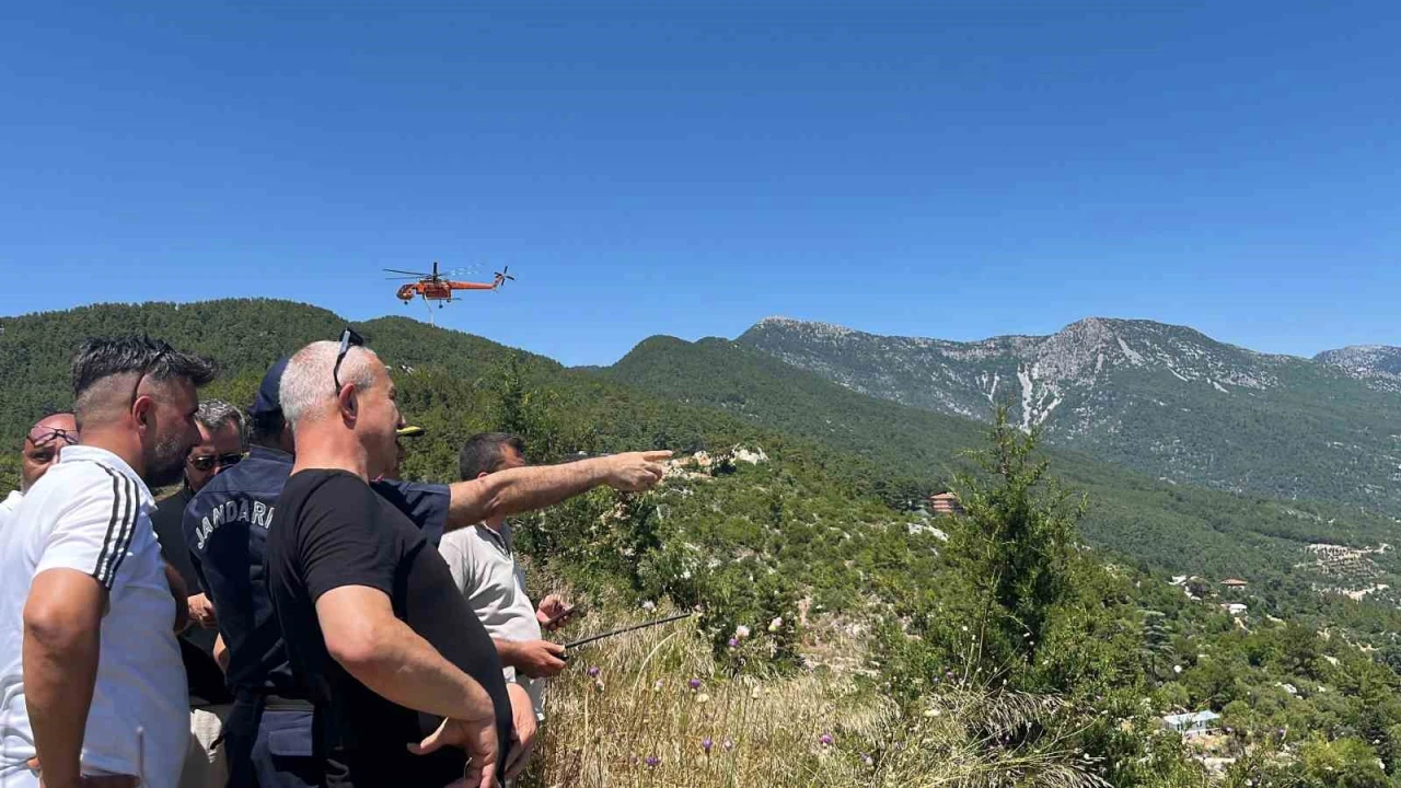 Alanyada çıkan orman yangını kısmen kontrol altına alındı
