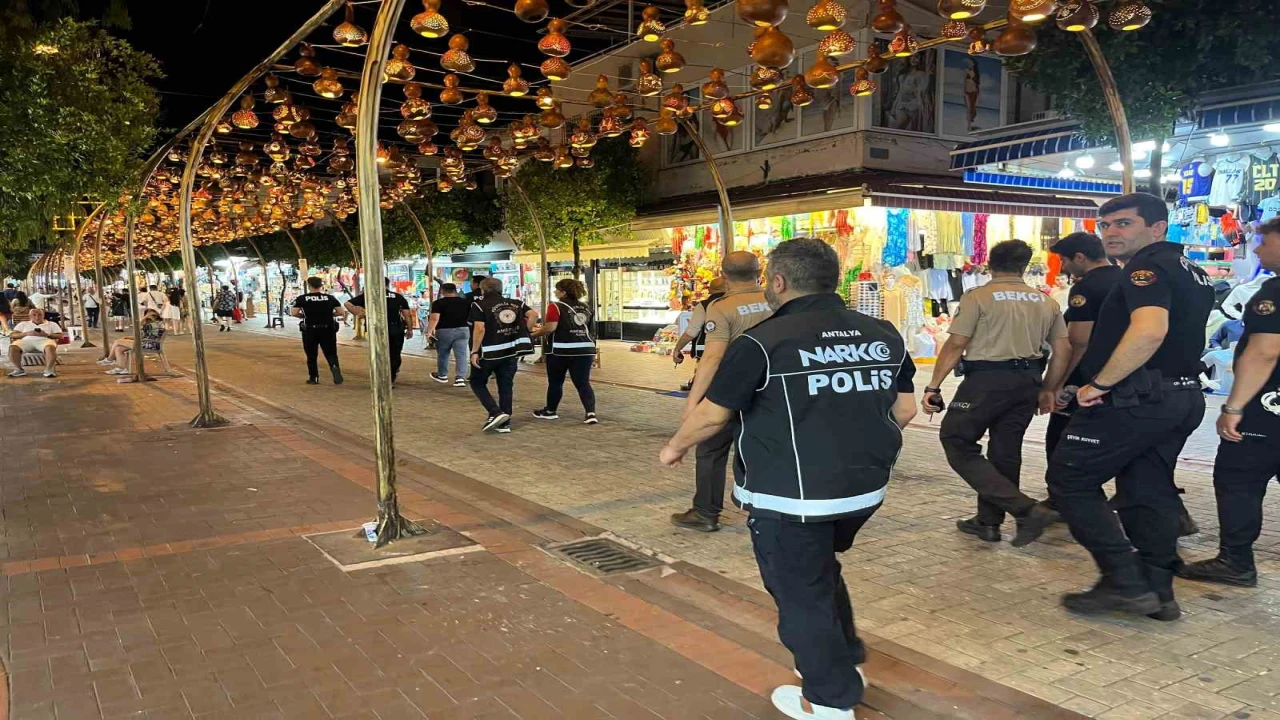 Alanyada huzur uygulaması