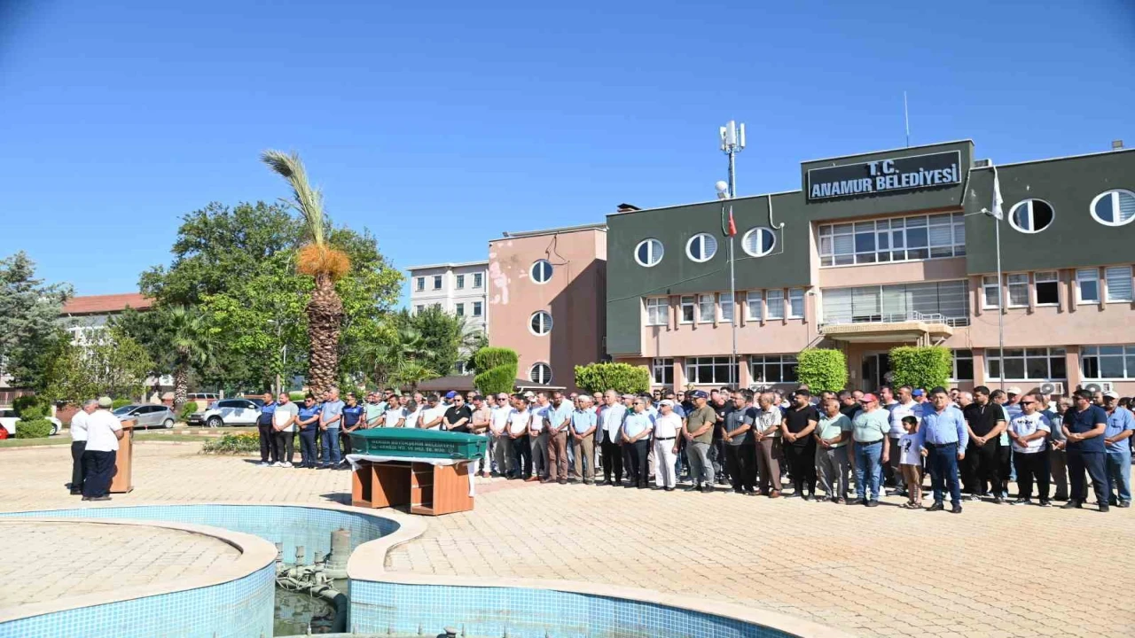 Alkollü sürücünün ölümüne neden olduğu temizlik personeli toprağa verildi