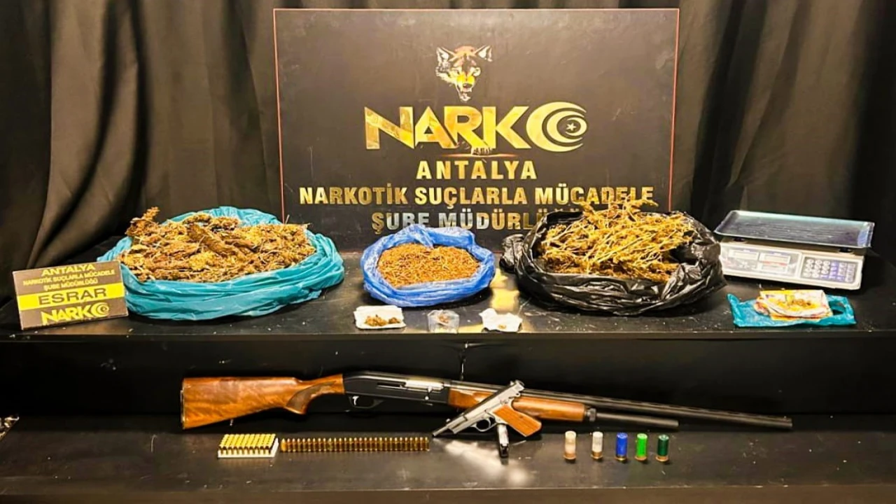 Antalyada uyuşturucu operasyonu: 11 tutuklama