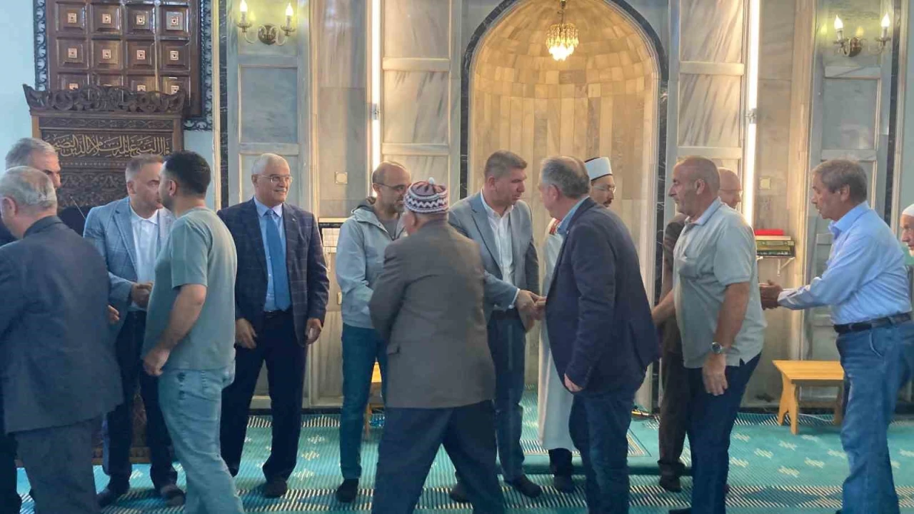 Burdurda Kurban Bayramı namazı eda edildi