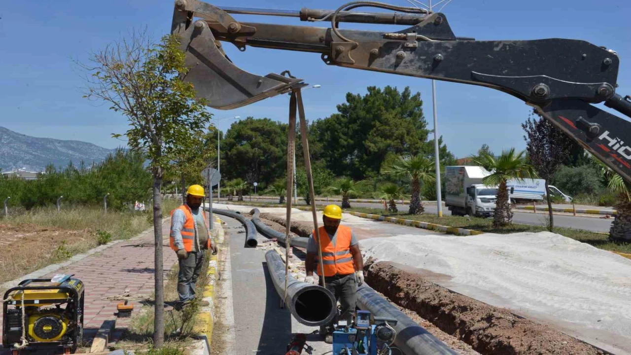 Döşemealtında 335 milyon TLlik iki yatırım hayata geçiriliyor