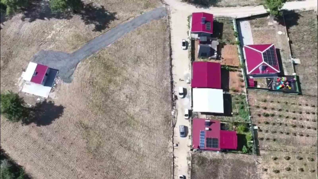 FETÖ korkusu salıp: 2 milyon 400 bin TLlik vurgun yaptılar