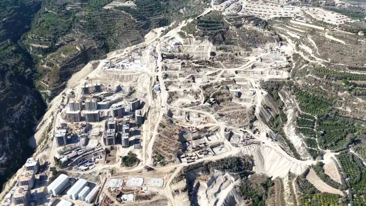 Hatayda YKS esnasında inşaat çalışmalarına ara verilecek