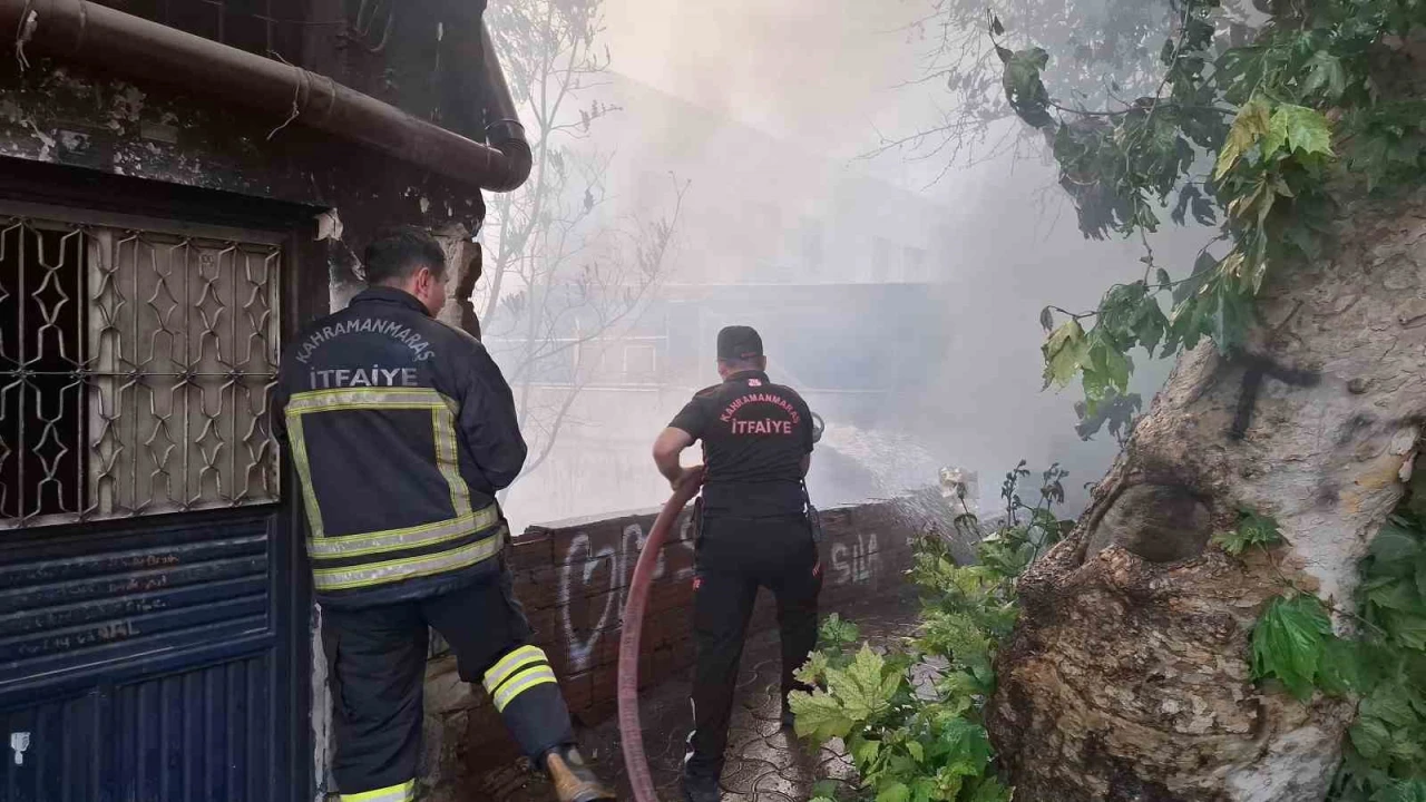 Kahramanmaraşta atık yangını