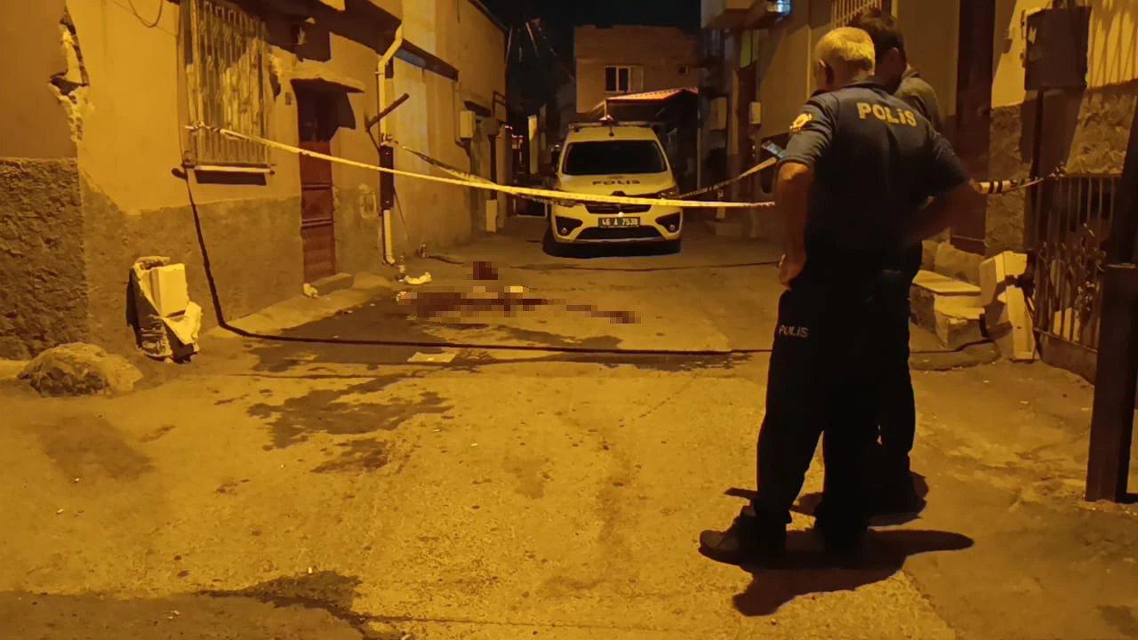 Kahramanmaraşta bıçakçı kavga; 1 ağır yaralı