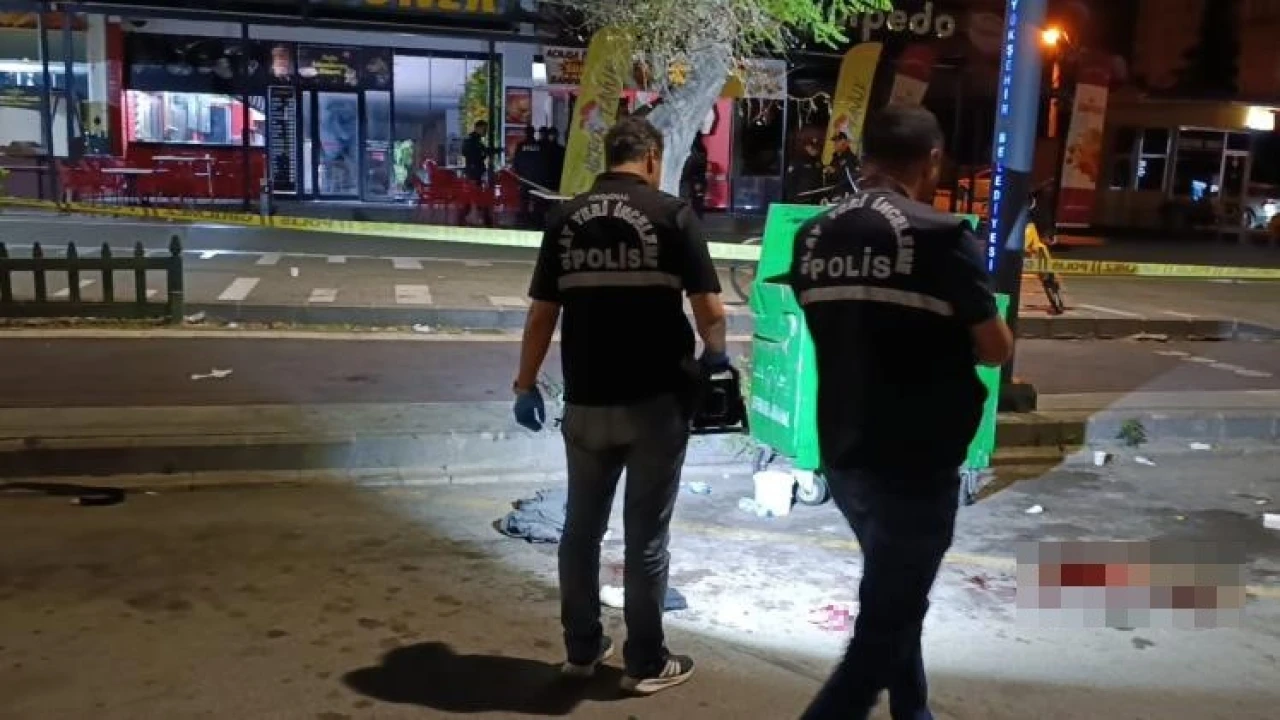 Kahramanmaraşta iki grubun silahlı ve bıçaklı kavga anı kamerada: 1 ölü, 1 yaralı