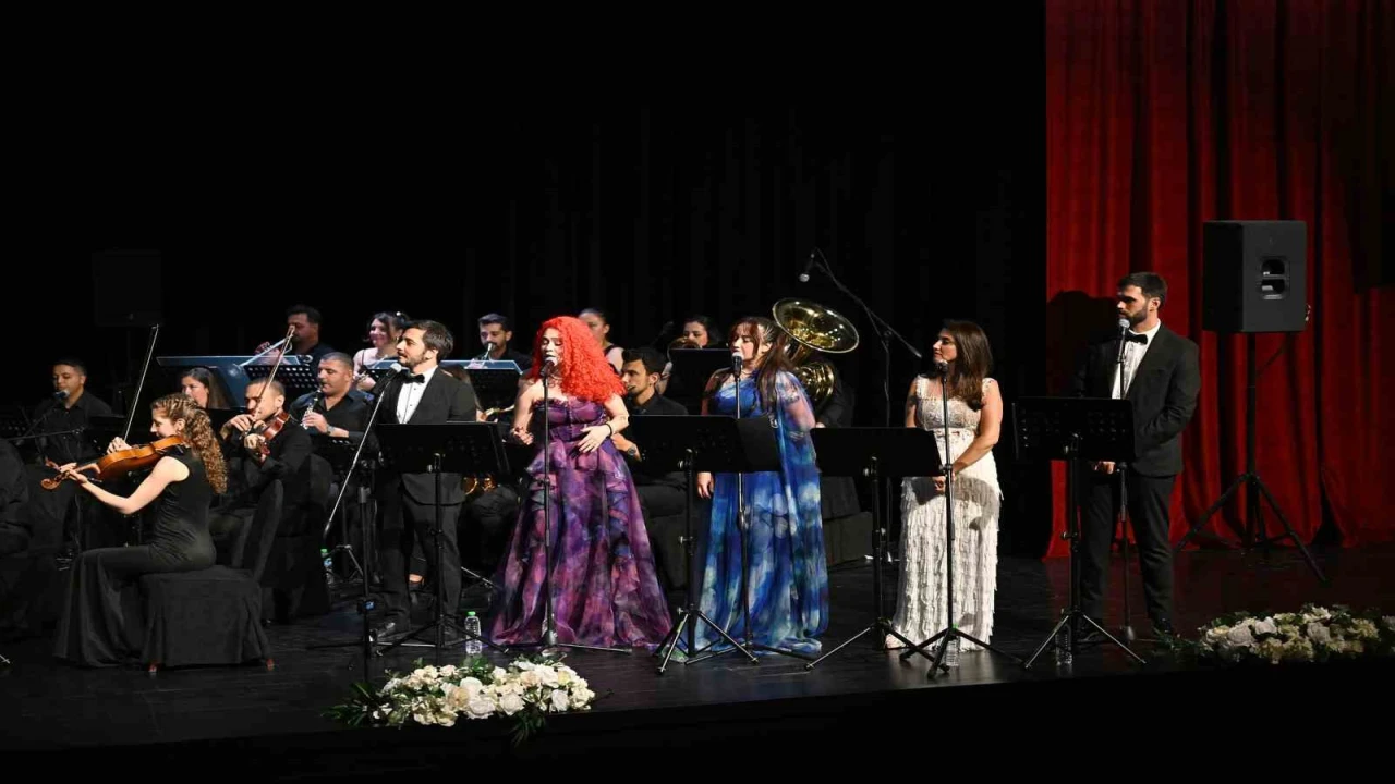 Mersin Kent Orkestrasından sezon finalinde unutulmaz konser