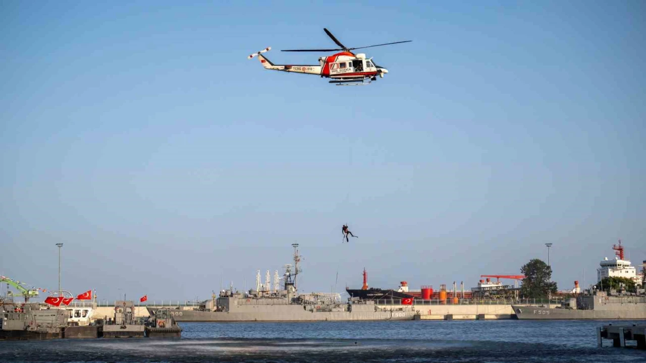 Sahil Güvenlik Komutanlığının kuruluş yıl dönümü kutlandı