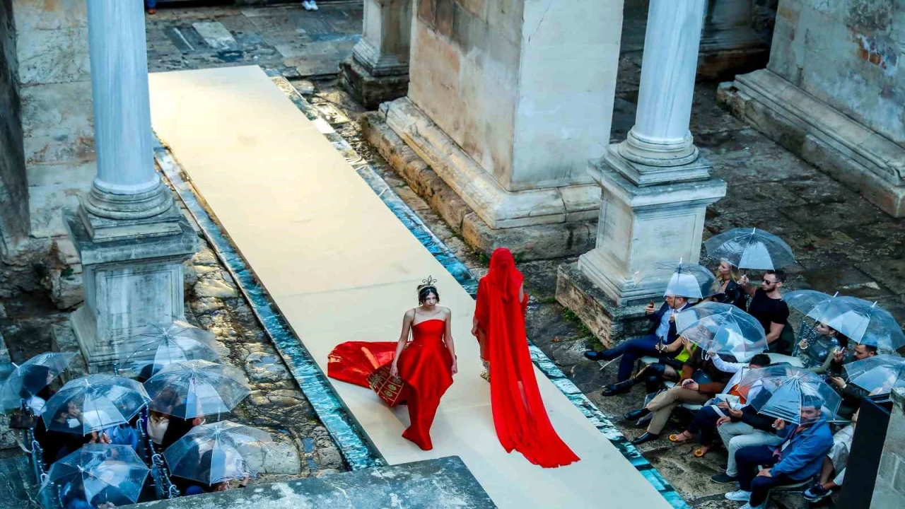 Tarih ile modanın muhteşem buluşması