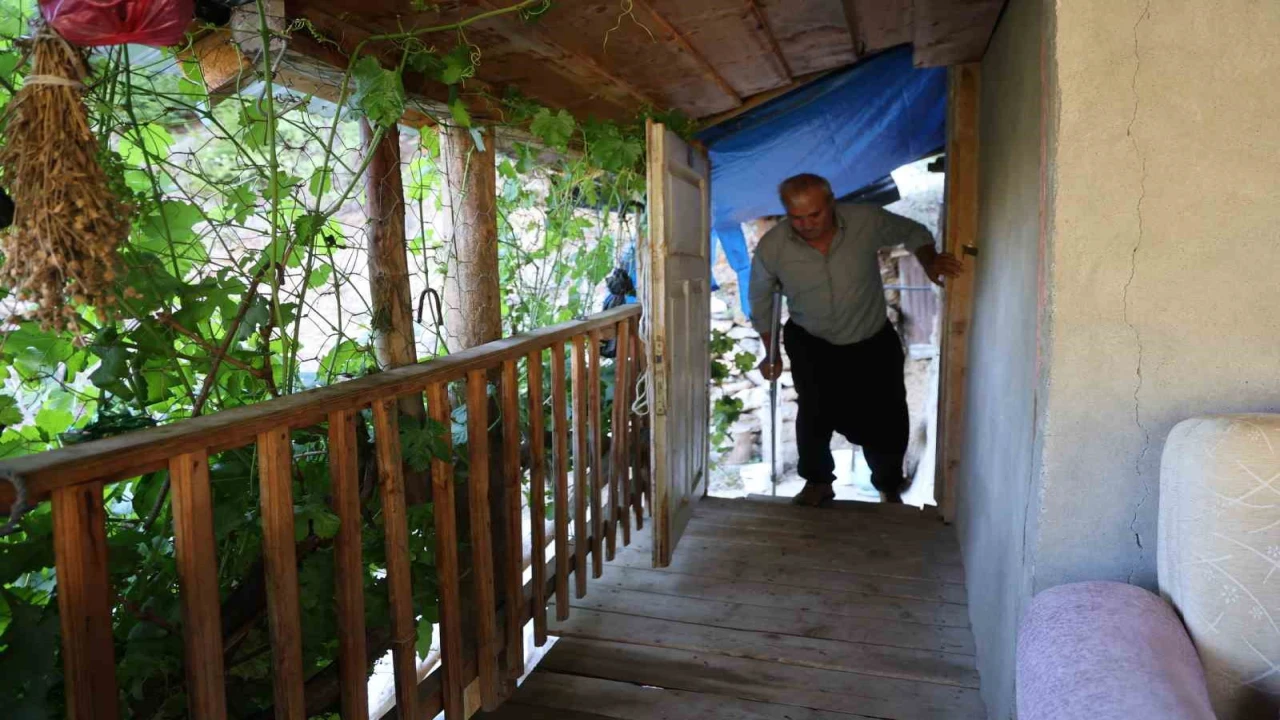 45 yıllık hayali protez bacağa kavuştu: Gözüm yüzde 5 görüyor ama artık ayağım var