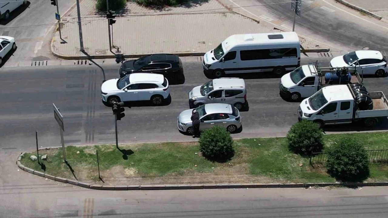 Adanada cam silici tehdidi: Para alamayınca çılgına dönüyorlar