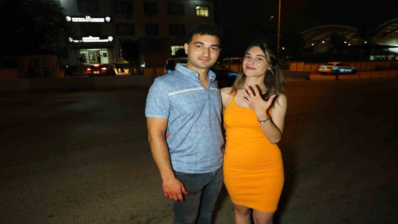 Adanalı gencin evlilik teklifi, şehri karıştırdı: En mutlu günleri karakolda bitti
