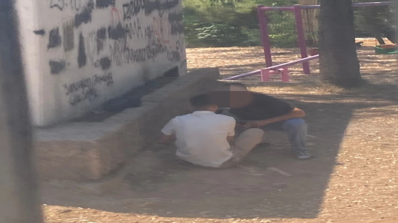 Alacaklı olduğu kişiyi bacağından vurup başında bekleyen şahıs tutuklandı