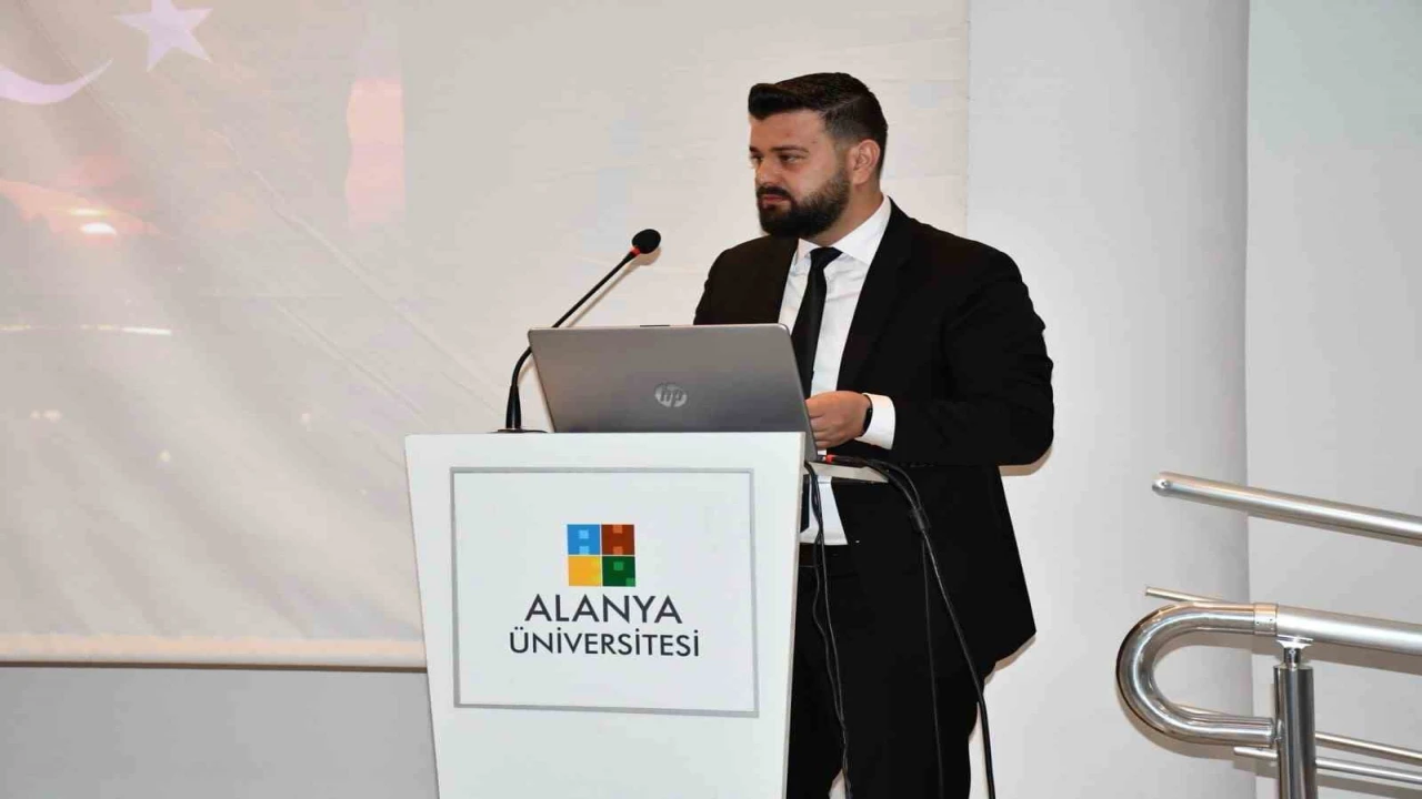 Alanya Üniversitesinde 15 Temmuz darbe girişimi ve demokrasinin zaferi anlatıldı