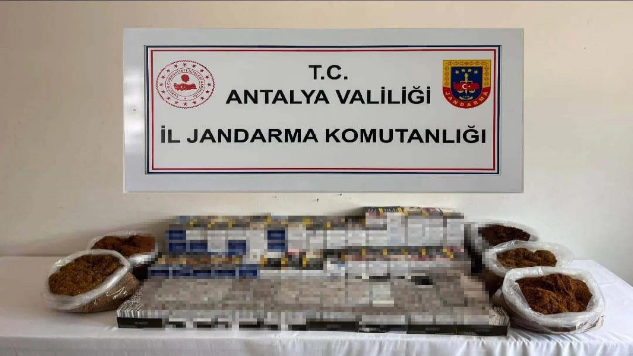 Alanyada kaçak tütün operasyonunda 40 bin makaron ele geçirildi