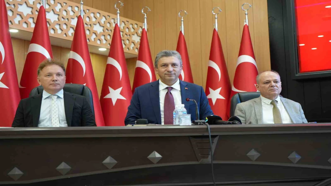 Antalyada 159 milyar TLlik 518 proje yürütülüyor