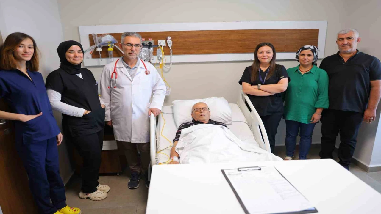 Babası kanseri yendi kızı Umutsuzluğa kapılmıştık, evde artık ağlamalara başlamıştık dedi