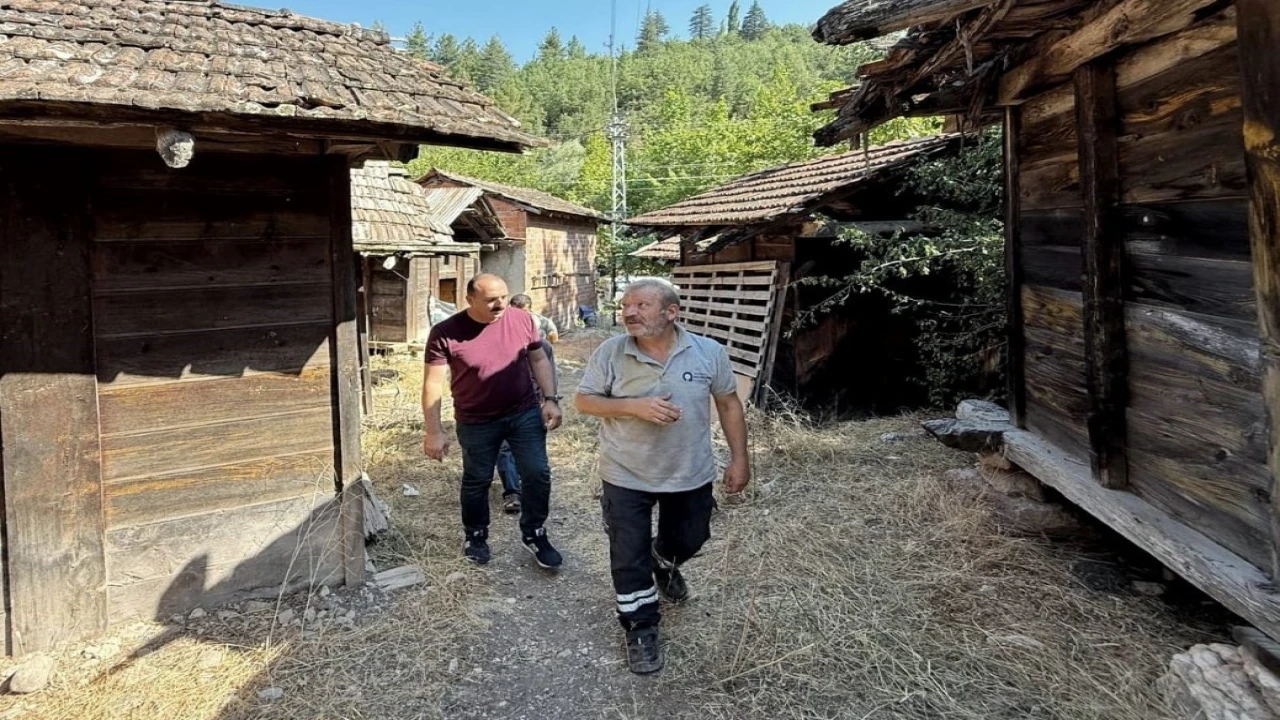 Başkan Kotan tarihi ambarları inceledi