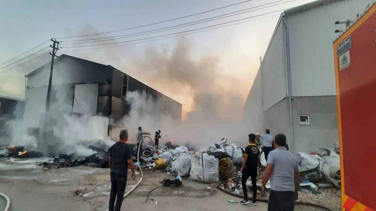 Burdurda sanayi sitesinde yangın