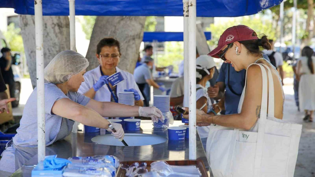 Büyükşehir Belediyesi, Muharrem ayı boyunca 19 ilçede aşure ikramında bulunacak
