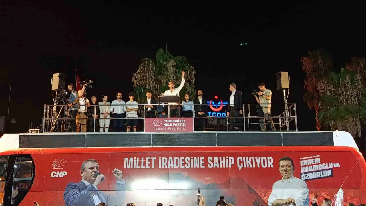 CHP Genel Başkanı Özel: Mecliste kanun teklifimiz var, yargılamaları TRTden yayınlayın