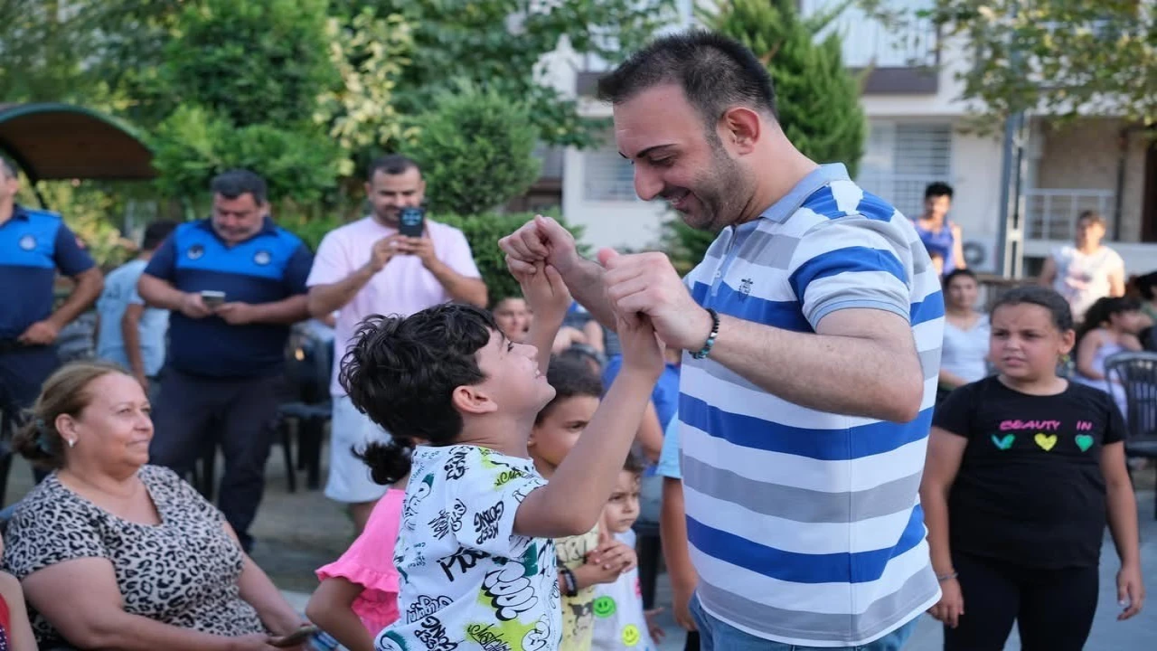 Defne Belediyesinin Çekmece Mahallesinde düzenlediği etkinlikte çocuklar doyasıya eğlendi