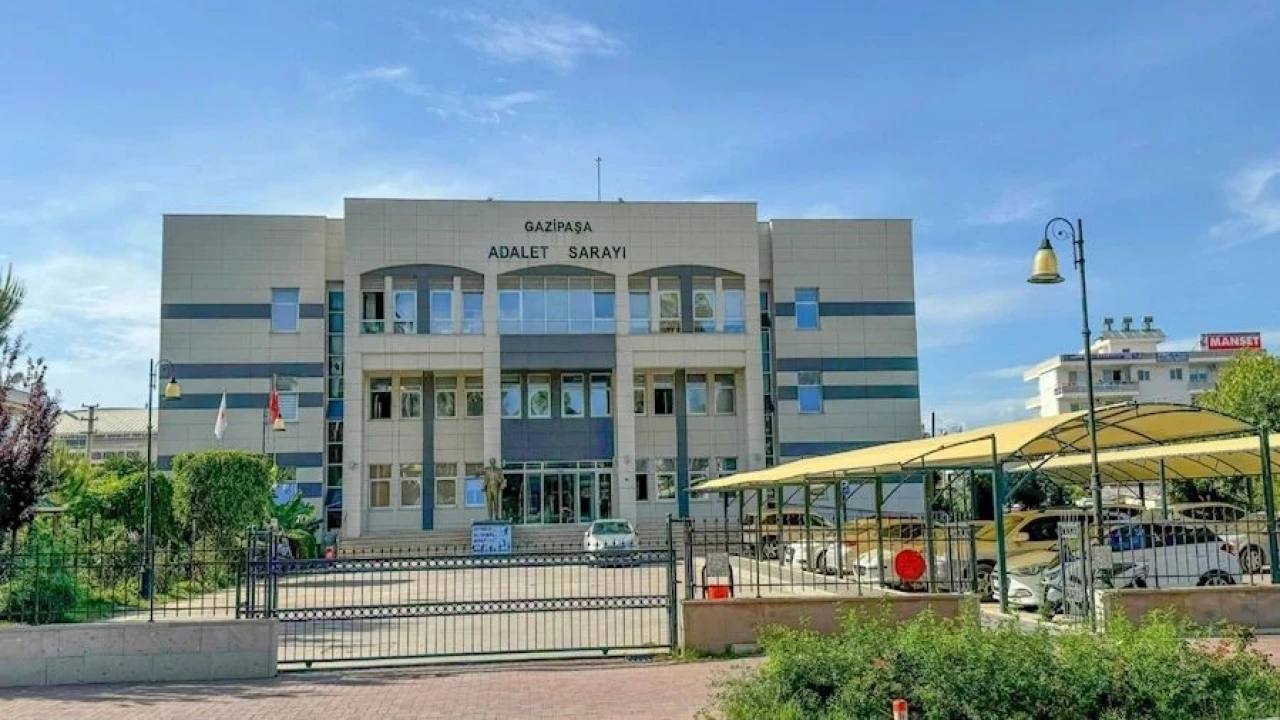 FETÖye finansman sağlayan kadın tutuklandı