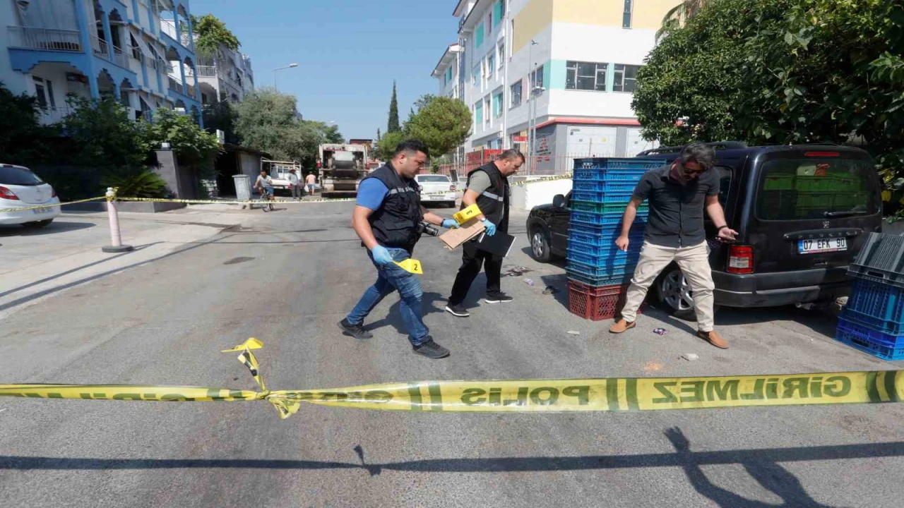 Fırın çalışanını Ona selam söyle diyerek bacağından vurdu