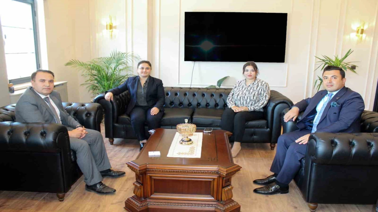 Göreve başlayan Kaymakam Duruyu Başsavcı Çatlı ziyaret etti