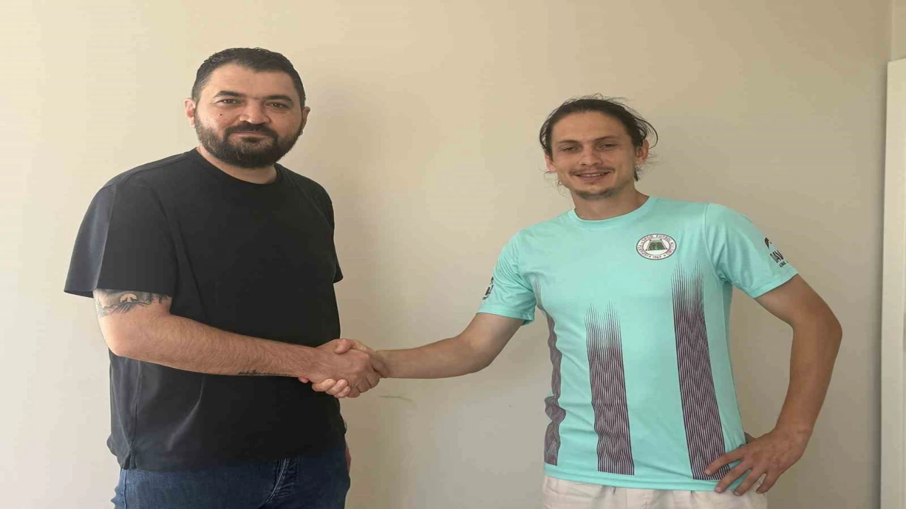Isparta 32 Spor, orta sahayı güçlendirdi