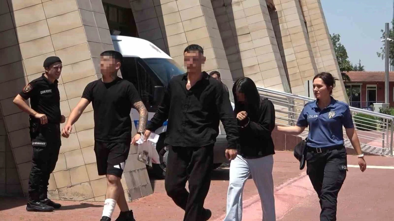 Ispartada yan bakma kavgası: 3 yaralı, 7 gözaltı